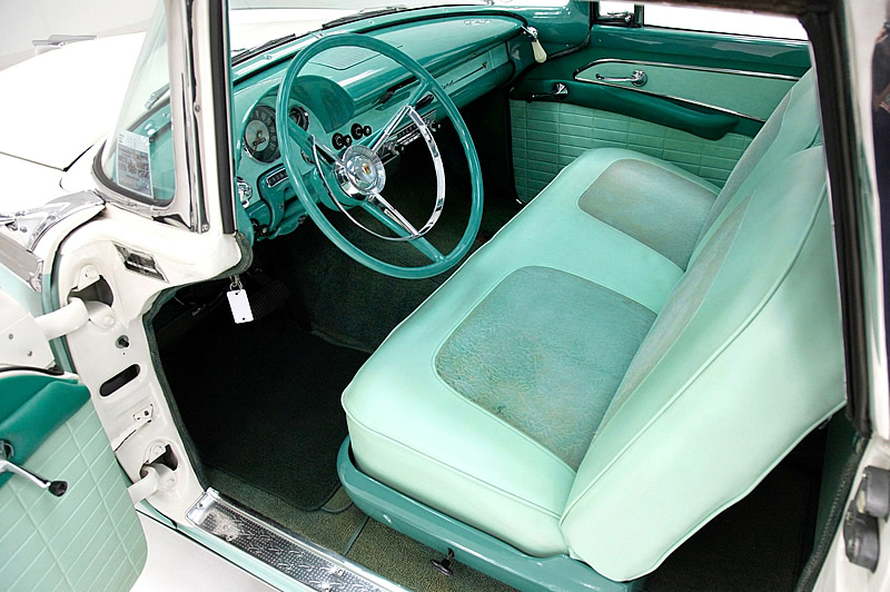 1956 Ford Fairlane Crown Victoria Dash