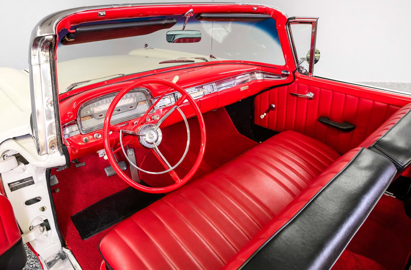 1959 Ford Galaxie Sunliner Interior