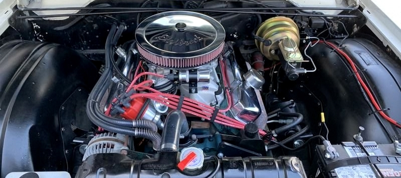 1965 Plymouth 426 Street Wedge engine