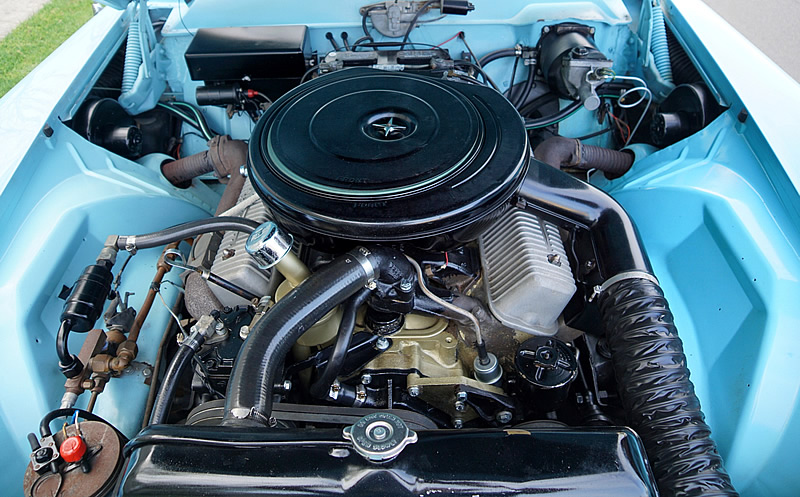 Lincoln 368 cubic inch V8 in a 57 Continental