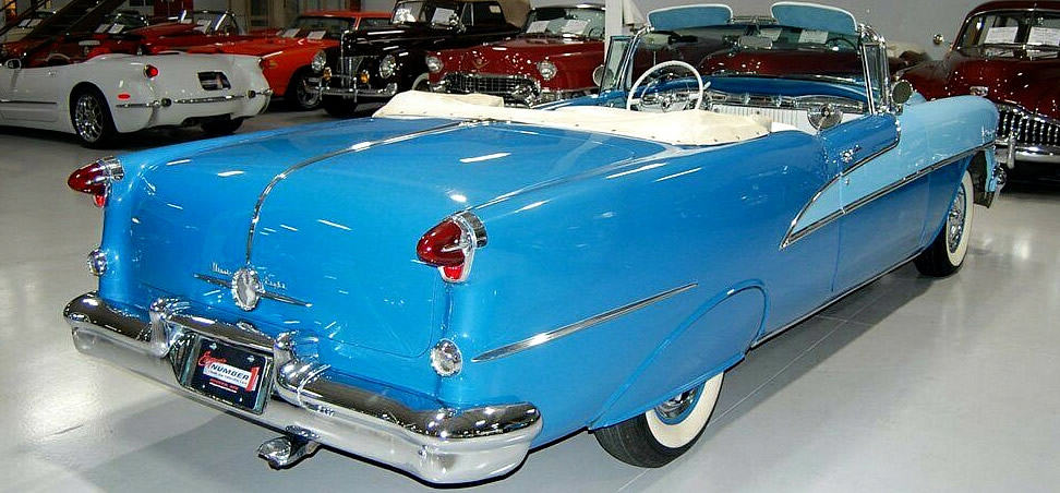 Rear view of a 1955 Oldsmobile Starfire Convertible