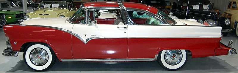 side view of a 1955 Ford Fairlane Crown Victoria showing the chrome band