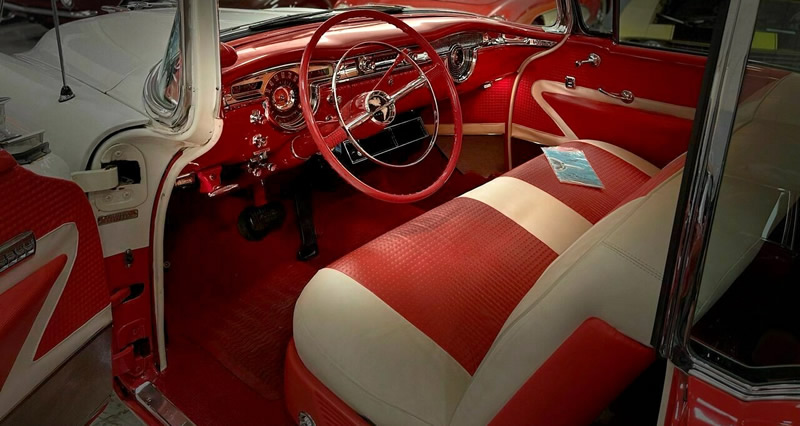 instrument panel / dash of a 1955 Oldsmobile