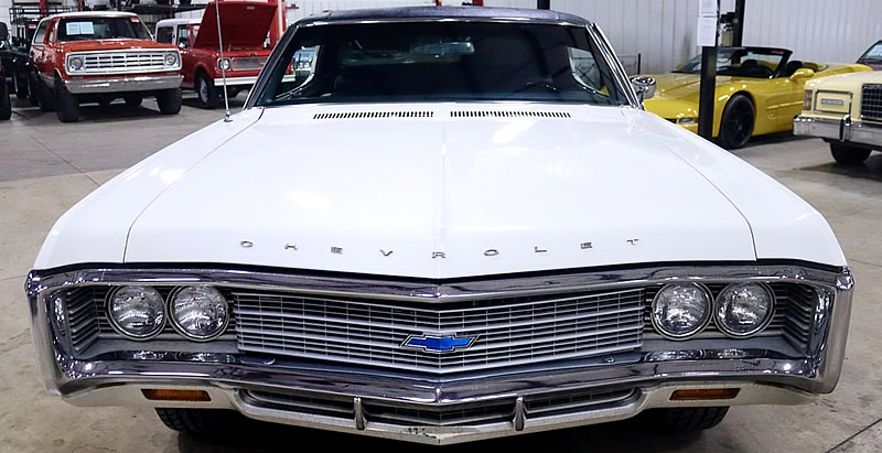 front view of a 1969 Impala showing the grille