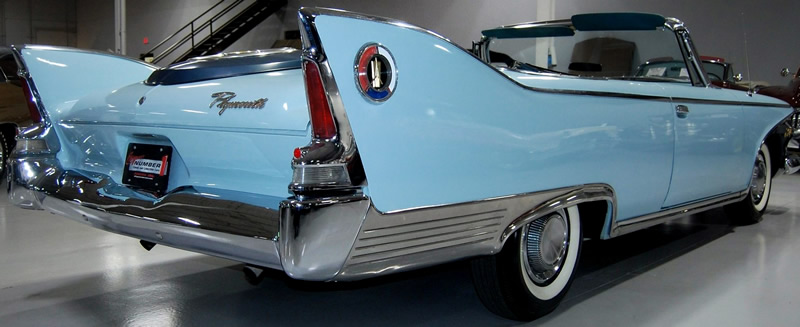 Rear view of a convertible - '60 Plymouth Fury