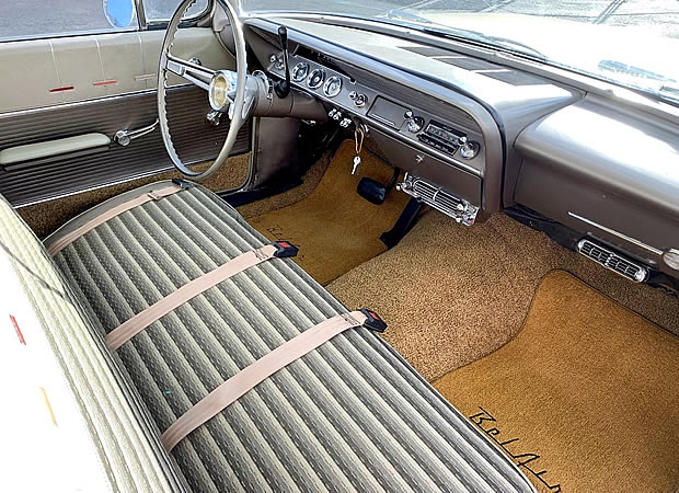 1962 Chevrolet Bel Air Station Wagon interior